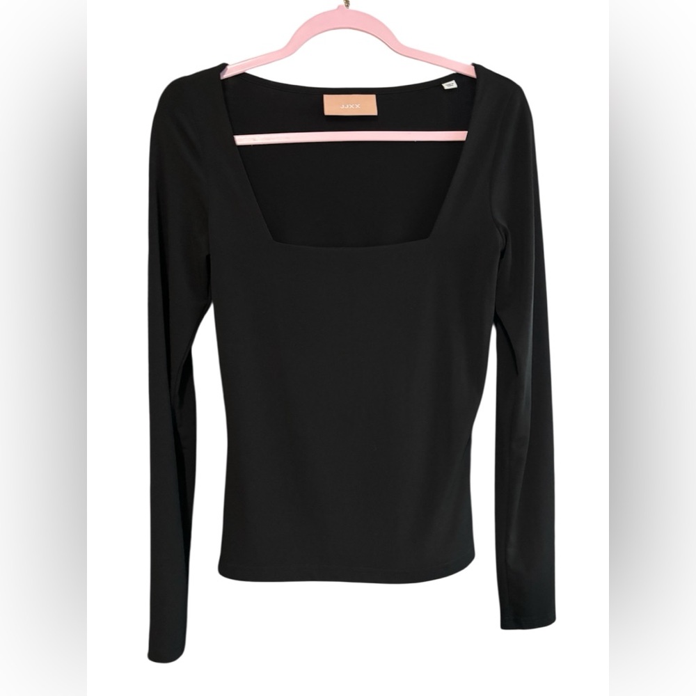 Chic Black Long Sleeve Square Neck Top